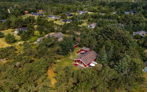 Tove - 1.5Km from the Sea: Vue Du Ciel, Paysage, Maison, Zone Résidentielle, Photographie Aérienne, Lot Terre, Zone Rurale, Domicile, Établissements Humains, Biens