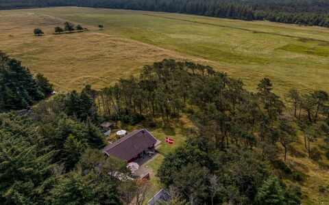Tove - 1.5Km from the Sea: Environnement Naturel, Paysage, Écorégion, Plaine, Lot Terre, Zone Rurale, Prairie, Champ, Photographie Aérienne, Vue Du Ciel