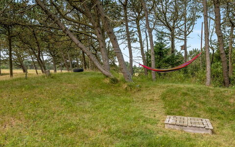 Tove - 1.5Km from the Sea: Herbe, Environnement Naturel, Vert, Feuille, Végétation, Prairie, Lot Terre, Plaine, Paysage