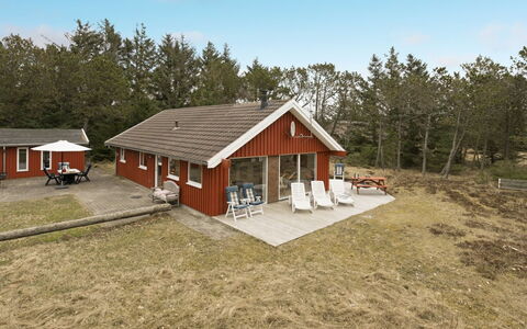 Tove - 1.5Km from the Sea: Bois, Chalet, Dur, Planche, Tache De Bois, Batiments Jardin, Conception, Cour, Cabane En Rondins, Arrière-Cour