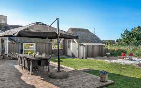 Ansine - 1.2Km from the Sea: Chalet, Cabanon, Cabane, Ferme, Prairie, Cabane, Grange, Cabane En Rondins, Batiments Jardin