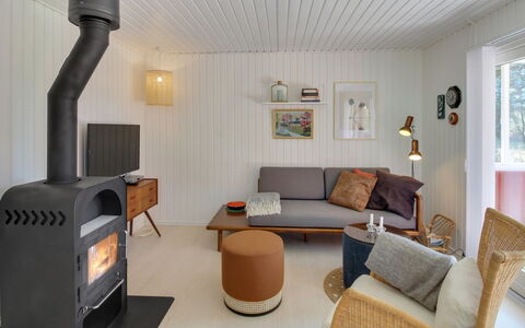 Aulikki - 900M from the Sea: 