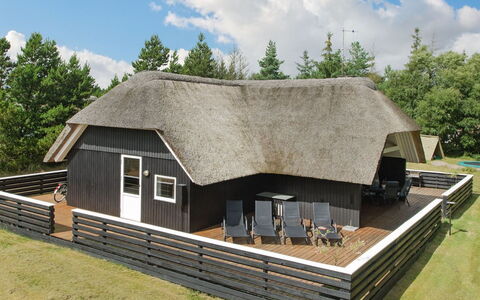 Patrik - 1.4Km from the Sea: Toit, Chalet, Siding, Dur, Matériau Naturel, À Déchaumer, Planche, Cabane En Rondins, Plate-Forme