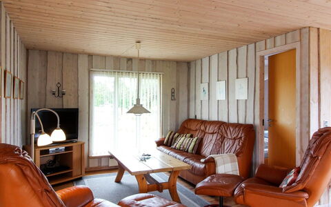 Juste - 2.2Km from the Sea: Meubles, Design Intérieur, Sol, Bois, Sol, Plafond, Salon, Canapé, Luminaire, Pièce