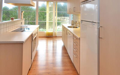 Juste - 2.2Km from the Sea