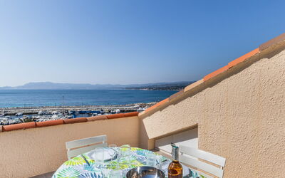 location de vacances Saint Cyr sur Mer la Madrague 600 - Saint-Cyr-Sur-Mer, Provence-Alpes-Côte D'Azur, France - Château de la Madrague 600.2