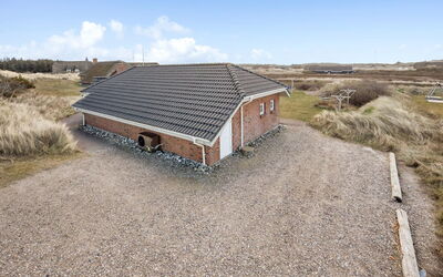 Hinrich - 300M from the Sea