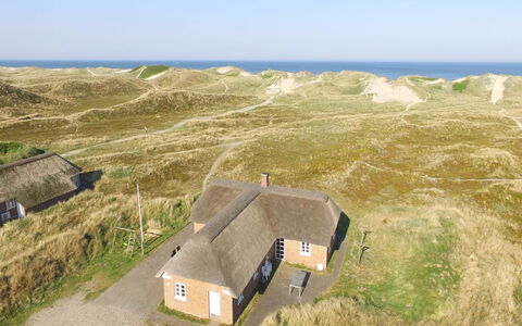 Skuli - 200M from the Sea: Chalet, Cabanon, Cabane, Ferme, Prairie, Cabane, Grange, Cabane En Rondins, Batiments Jardin