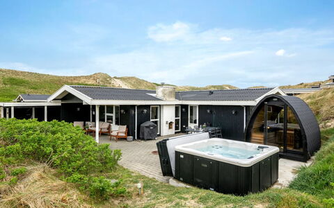 Assa - from the Sea: Toit, Lot Terre, Chalet, Domicile, Zone Rurale, Cabanon, Siding, Batiments Jardin, Cabane En Rondins, Cabane