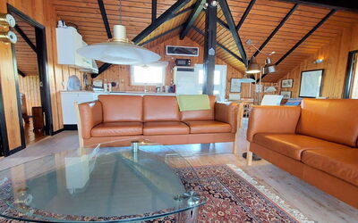 Beneta - 300M from the Sea