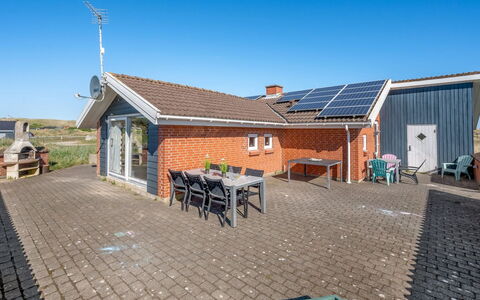 Fia - from the Sea: Herbe, Maison, Toit, Domicile, Chalet, Arbuste, Lot Terre, Zone Rurale, Ferme, Couverture De Sol