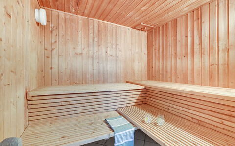 Cornelius - 900M from the Sea: Maison, Domicile, Zone Résidentielle, Toit, Chalet, Lot Terre, Biens, Cour, Jardin, Siding