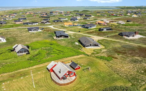 Beatrice - 150M from the Sea: Chalet, Cabanon, Cabane, Ferme, Prairie, Cabane, Grange, Cabane En Rondins, Batiments Jardin