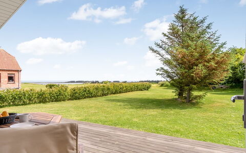 Tanna - 330M to the Fjord: Herbe, Jardin, Lot Terre, Domicile, Pelouse, Aménagement Paysager, Ferme, Chalet, Cour