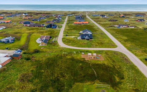 Olesia - 250M from the Sea: Toit, Lot Terre, Chalet, Domicile, Zone Rurale, Cabanon, Siding, Batiments Jardin, Cabane En Rondins, Cabane