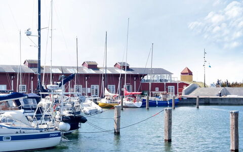 Heming - 100M from the Sea: Toit, Plaine, Lot Terre, Zone Rurale, Domicile, Biens, Champ, Chalet, Pelouse, Banlieue