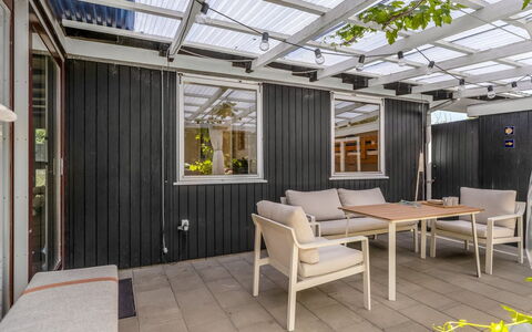 Resi - 400M from the Sea