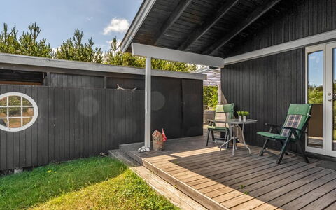 Resi - 400M from the Sea