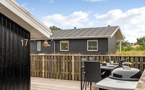 Melanie - 950M from the Sea: Chalet, Cabanon, Cabane, Ferme, Prairie, Cabane, Grange, Cabane En Rondins, Batiments Jardin