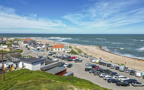 Fris - 100M from the Sea: Toit, Plaine, Lot Terre, Zone Rurale, Domicile, Biens, Champ, Chalet, Pelouse, Banlieue