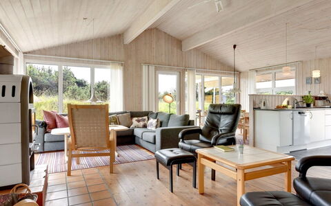 Annemia - 200M from the Sea: Bois, Meubles, Canapé, Sol, Plafond, Design Intérieur, Sol, Salon, Domicile
