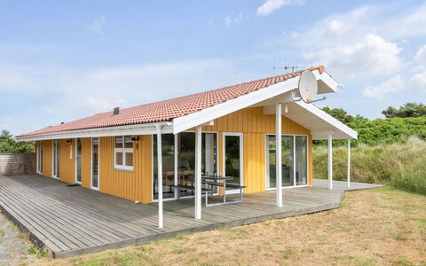 Annemia - 200M from the Sea: Toit, Domicile, Chalet, Ombre, Porche, Ferme, Planche, Structure En Plein Air