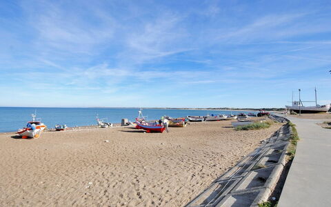 Luzy - 600M from the Sea: 