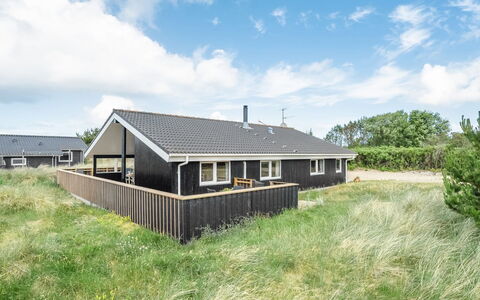 Ivar - 900M from the Sea: Toit, Plaine, Lot Terre, Zone Rurale, Domicile, Biens, Champ, Chalet, Pelouse, Banlieue