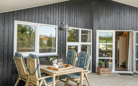 Ivar - 900M from the Sea: Toit, Plaine, Lot Terre, Zone Rurale, Domicile, Biens, Champ, Chalet, Pelouse, Banlieue