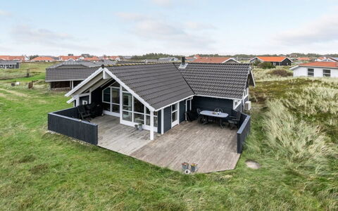 Thyrger - 550M from the Sea: Toit, Lot Terre, Chalet, Domicile, Zone Rurale, Cabanon, Siding, Batiments Jardin, Cabane En Rondins, Cabane