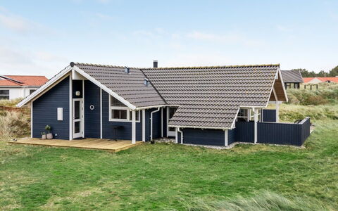 Thyrger - 550M from the Sea: Toit, Lot Terre, Chalet, Domicile, Zone Rurale, Cabanon, Siding, Batiments Jardin, Cabane En Rondins, Cabane