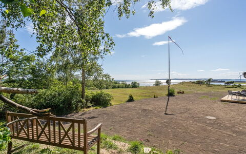 Rickmer - 200M from the Sea: Toit, Maison, Domicile, Chalet, Siding, Biens, Allée, Batiments Jardin, Cour, Cabanon