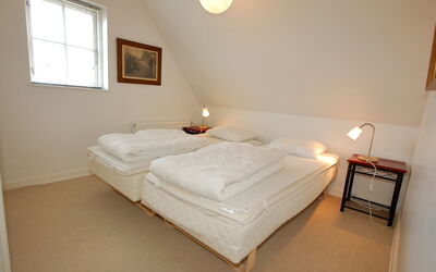 Stine - 1Km from the Sea