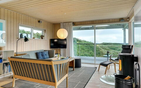 Josten - 500M from the Sea: Bois, Design Intérieur, Meubles, Plafond, Sol, Sol, Luminaire, Salon, Chaise, Dur