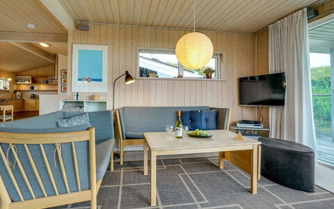 Josten - 500M from the Sea: Design Intérieur, Meubles, Sol, Bois, Sol, Plafond, Pièce, Canapé, Table, Salon