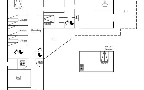 Iben - 2.3Km from the Sea: Bois, Toit, Maison, Chalet, Porte, Domicile, Siding, Lot Terre, Batiments Jardin, Cabanon