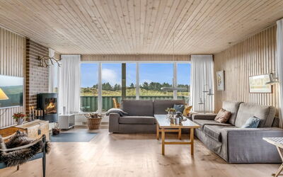 Fransine - 480M from the Sea