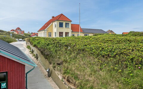 Atena - 50M from the Sea: Toit, Lot Terre, Chalet, Domicile, Zone Rurale, Cabanon, Siding, Batiments Jardin, Cabane En Rondins, Cabane