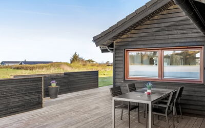 Antina - 400M from the Sea