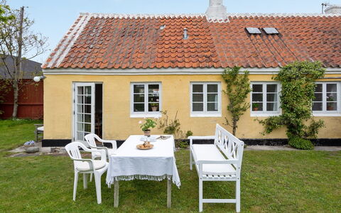 Helny - 300M from the Sea