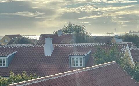 Jarkko - 200M from the Sea: Plafond, Sol, Design Intérieur, Sol, Composite, Meubles, Recours, Hôtel, Conception, Daylighting