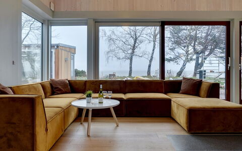 Vanta - 10M from the Sea: Toit, Lot Terre, Chalet, Domicile, Zone Rurale, Cabanon, Siding, Batiments Jardin, Cabane En Rondins, Cabane