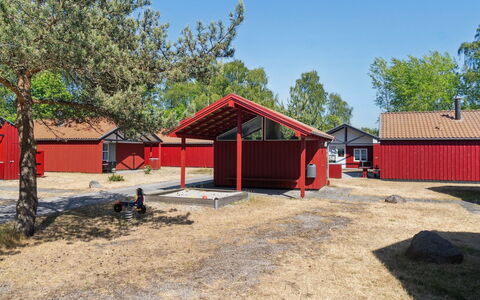 Ferbine - 400M from the Sea: Toit, Chalet, Domicile, Ombre, Siding, Ferme, Porche, Structure En Plein Air, Batiments Jardin