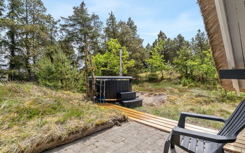 Antero - 4Km from the Sea: Herbe, Prairie, Paysage, Écorégion, Plaine, Communauté Des Plantes, Lot Terre, Mobilier De Jardin, Prairie, Formations Arbustives