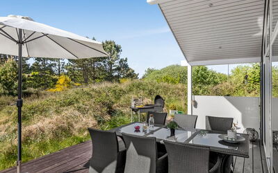Minke - 2.2Km from the Sea