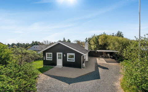 Ursel - 800M from the Sea: Maison, Toit, Domicile, Chalet, Cabanon, Batiments Jardin, Siding, Cour, Cabane En Rondins, Cabane