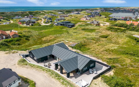 Maximiliane - from the Sea: Toit, Lot Terre, Chalet, Domicile, Zone Rurale, Cabanon, Siding, Batiments Jardin, Cabane En Rondins, Cabane