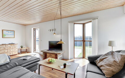 Ottmar - from the Sea: Chalet, Cabanon, Cabane, Ferme, Prairie, Cabane, Grange, Cabane En Rondins, Batiments Jardin
