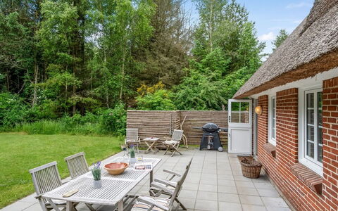 Alkil - 1.7Km from the Sea: Toit, Lot Terre, Chalet, Domicile, Zone Rurale, Cabanon, Siding, Batiments Jardin, Cabane En Rondins, Cabane