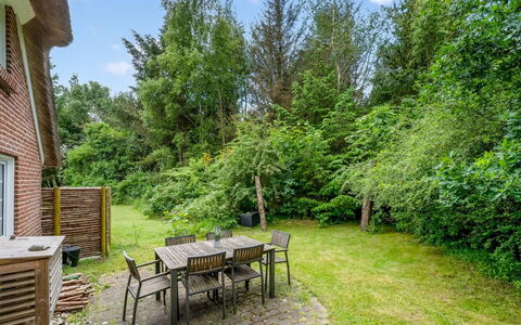 Alkil - 1.7Km from the Sea: Toit, Lot Terre, Chalet, Domicile, Zone Rurale, Cabanon, Siding, Batiments Jardin, Cabane En Rondins, Cabane